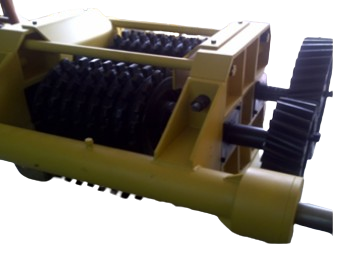 Rompeterrones CJ 600